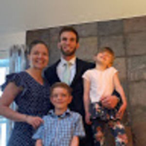 Meet your Posher, Gwichael